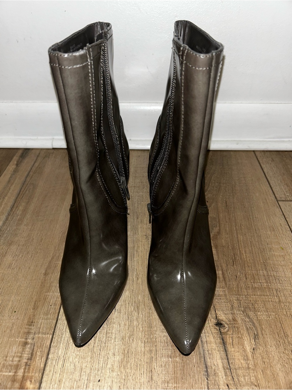 Nine West Women's Pointed Toe Mid-Calf Boots in Dark Grey size 7.5